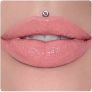 Jeffree Star Lip Gloss 714 Coral Supreme Gloss NEW